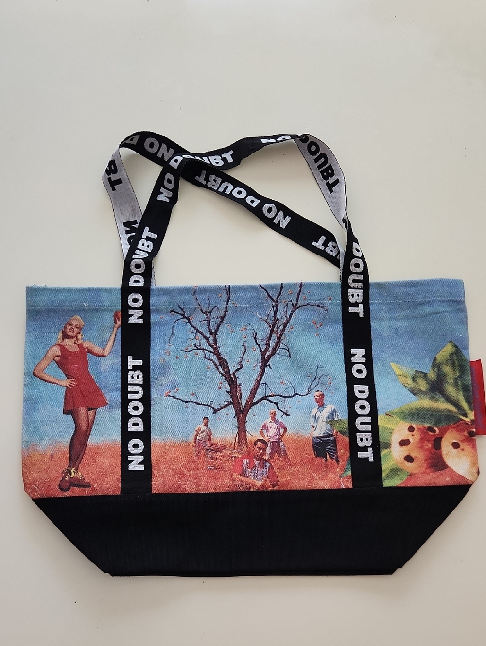 No Doubt Tragic Kingdom Tote Bag / Sphere Las Vegas Residency 2026 - Picture 2 of 6